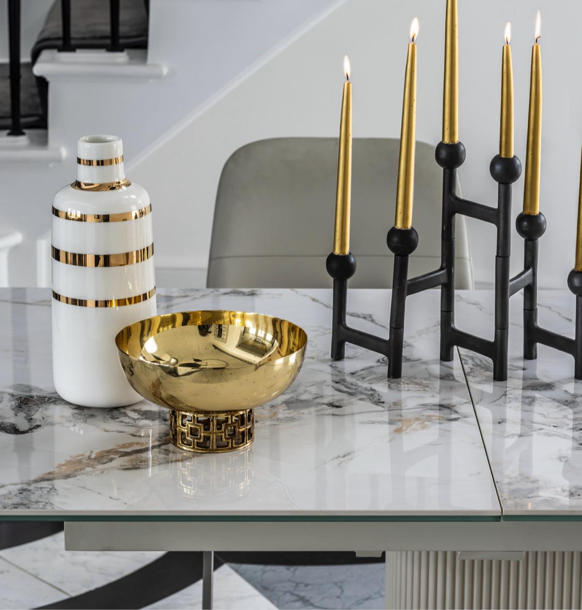 AVORIO-DINING-CLOSE-UP